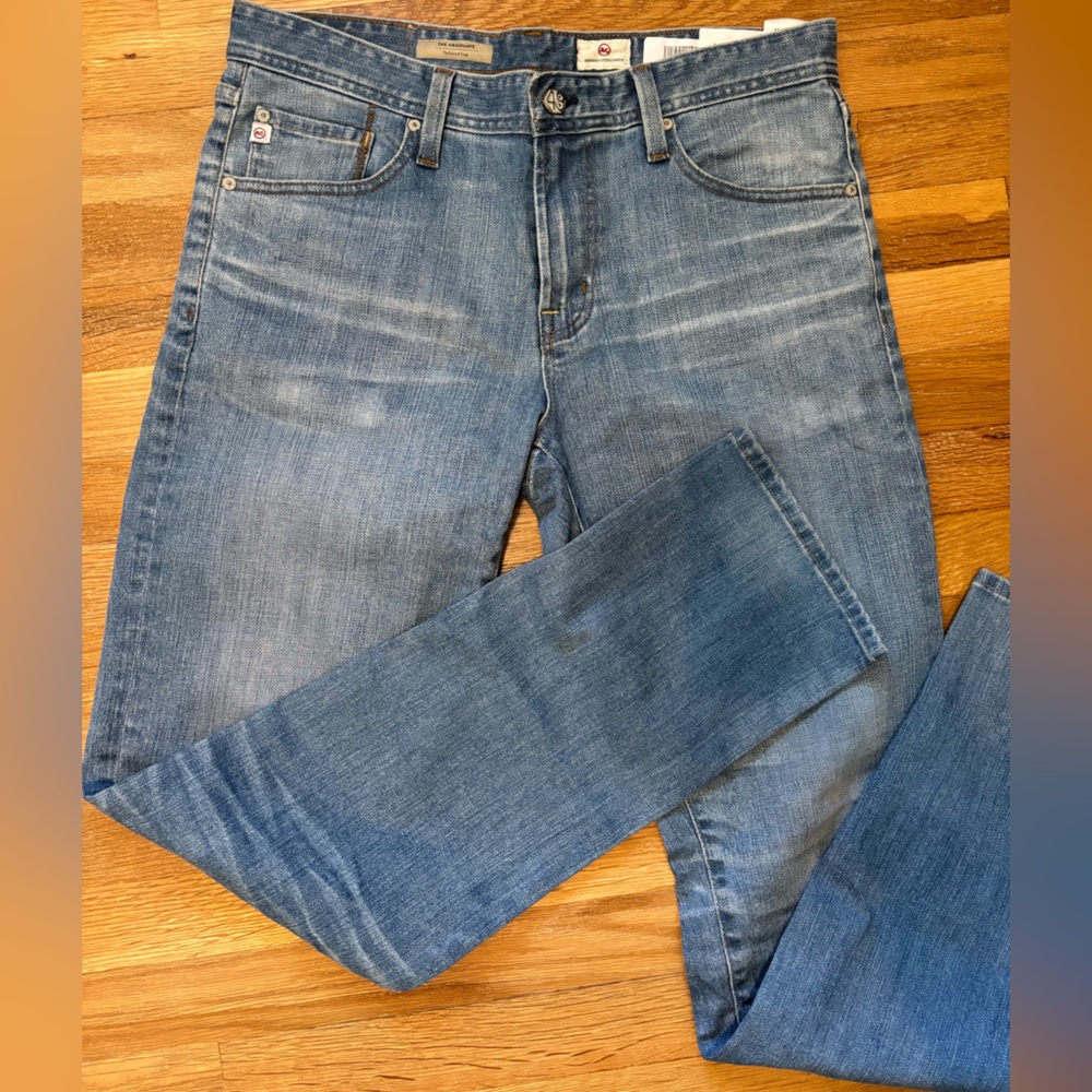 AG Adriano Goldschmied Men’s Jeans size 32 Light Wash The graduate tailored leg